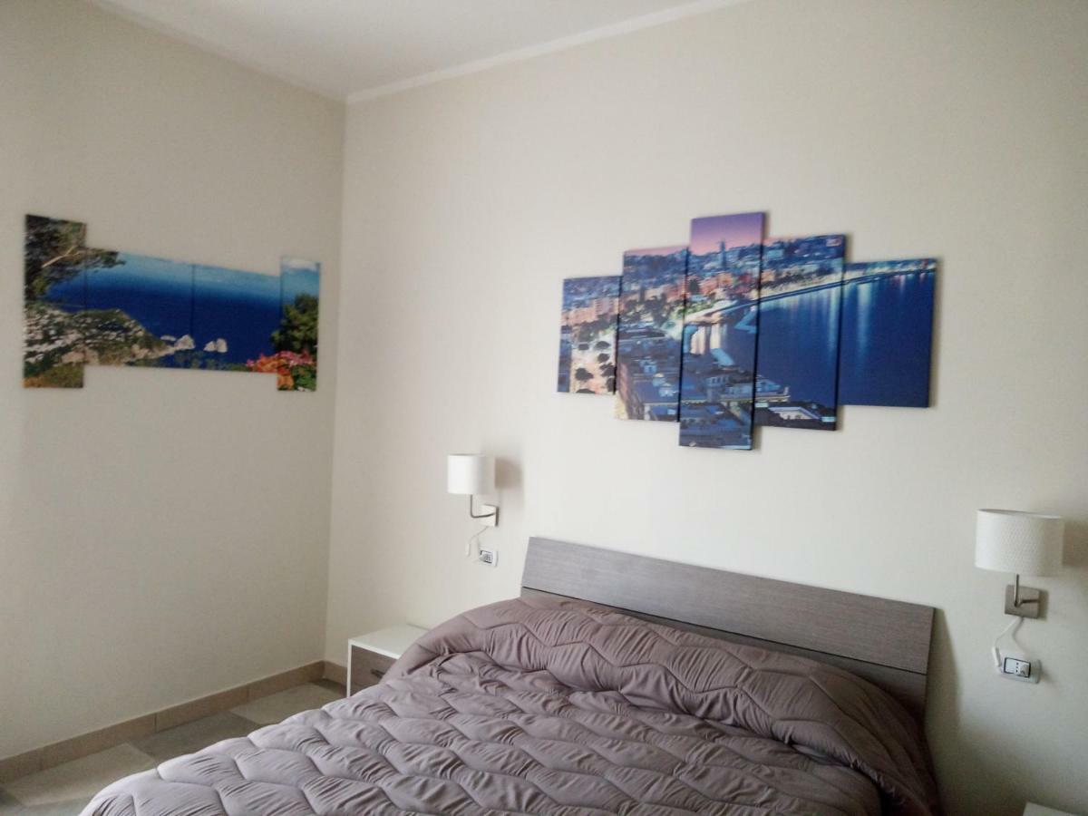 B&B La Dimora Del Conte Наполи Екстериор снимка