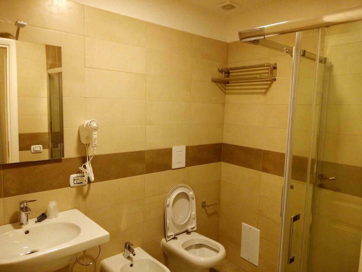 B&B La Dimora Del Conte Наполи Екстериор снимка